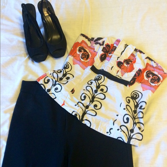 ❌❌SOLD❌❌Tube top - pleated middle, vintage inspire - Picture 2 of 3