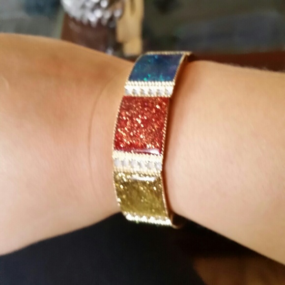 Colorful bracelet - Picture 2 of 3
