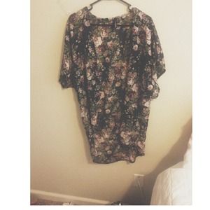 🌼floral kimono 🌼