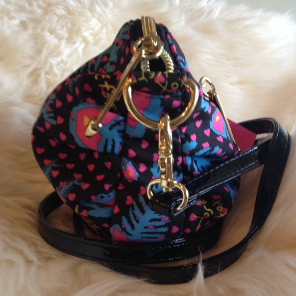 BETSEY JOHNSON Grafitti Mini - Picture 4 of 4