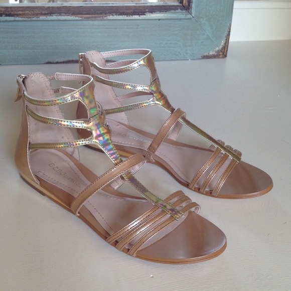 NEW BCBG gladiator flats