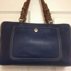 Classic leather Coach purse