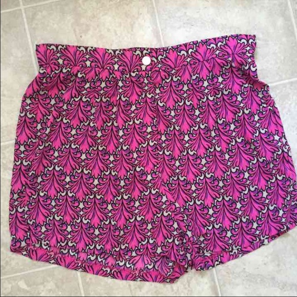 LF Spring soft shorts - Picture 2 of 4