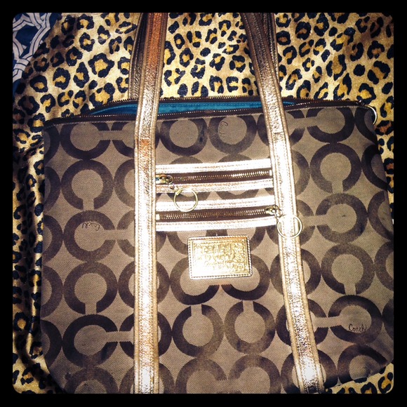 Authentic Coach tote $50 used retails: $248