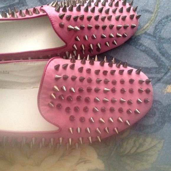 SOLD Pink UNIF hellraisers - Picture 3 of 3