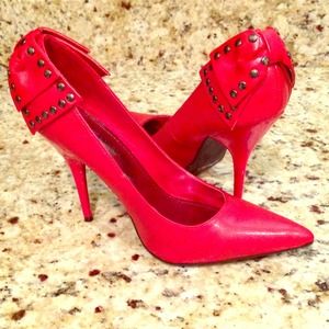Just Fab NEW sexy red studded bow pumps!!!!