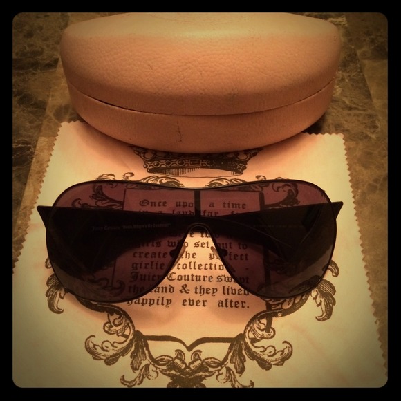 ⛔️SOLD⛔️ 🌟AUTHENTIC🌟 JUICY SUNGLASSES