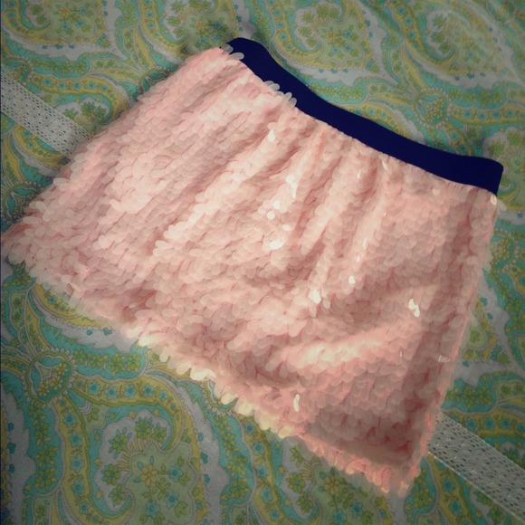 Dresses & Skirts - Peach/pink sequined mini skirt Dresses & Skirts - Peach/pink sequined mini skirt