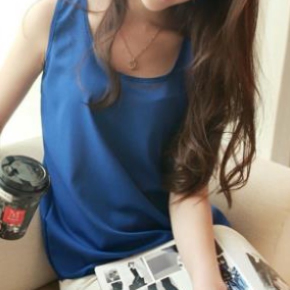Blue Tank Top - Picture 2 of 2