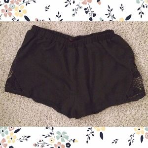SOLD IN BUNDLE black crochet detail shorts