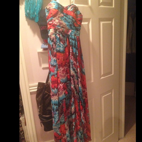 Bloomingdales High low prom/formal dress
