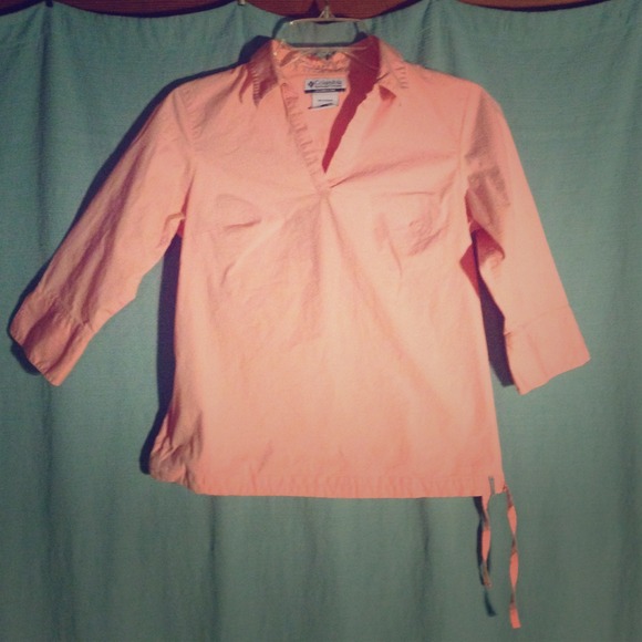 🎉Just reduced for moving sale! Columbia sun shirt