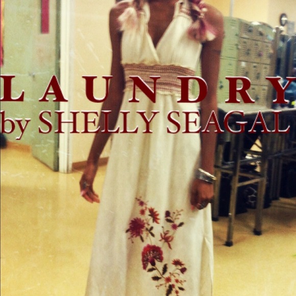 **REDUCED**Linen dress by Laundry in size 2