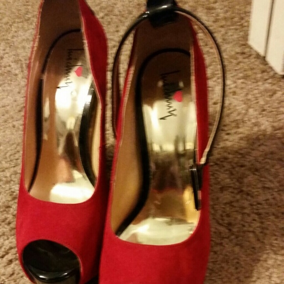 Adorable Wedges...