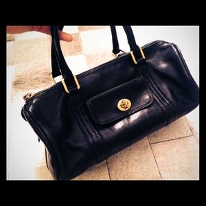 Coach vintage small satchel💋