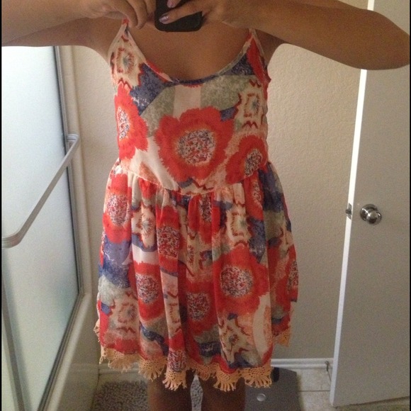 BUNDLED/ SOLD LF Romper - Picture 3 of 4