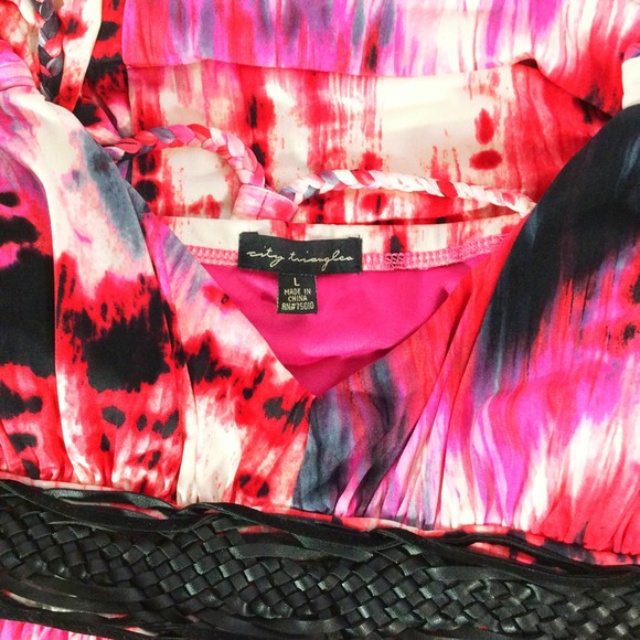 Multi colored T-back sundress - Picture 4 of 4