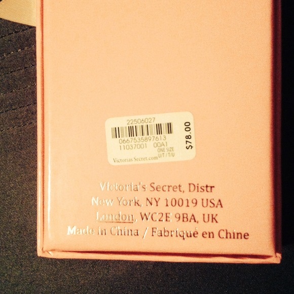 Victoria's Secret necklace - Picture 3 of 3