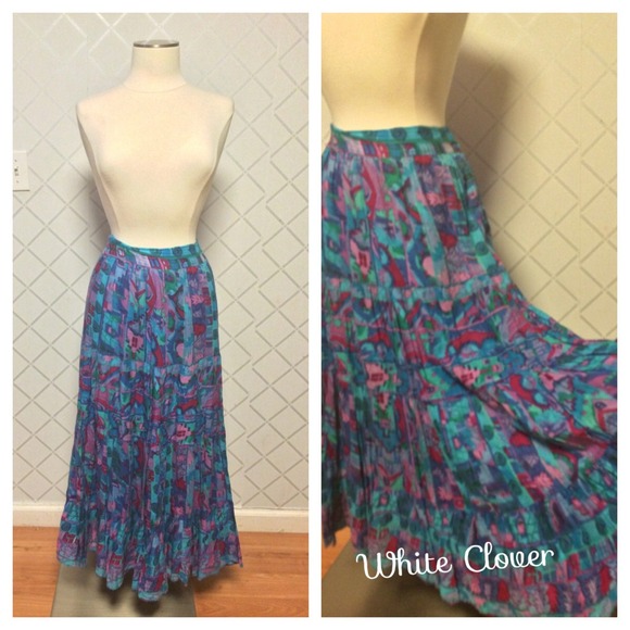 Vintage colorful skirt 💝💝