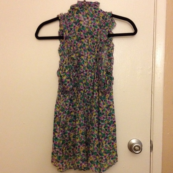 Silk Floral Ruffle Sleeveless Blouse byBCBGMAXARIA - Picture 3 of 4