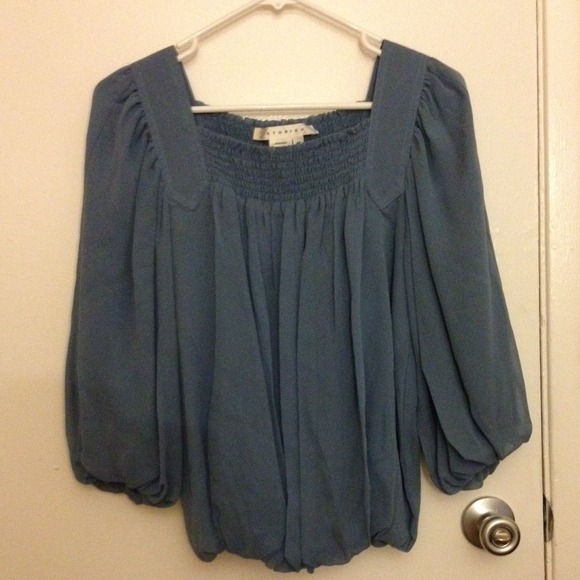 Light blue pleasant top by Max Studio - Picture 1 of 3