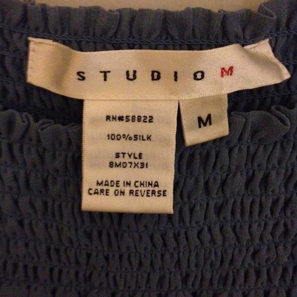 Light blue pleasant top by Max Studio - Picture 2 of 3