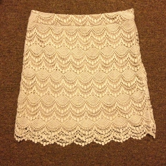 Forever 21 Dresses & Skirts - Cream Crochet Lace Skirt