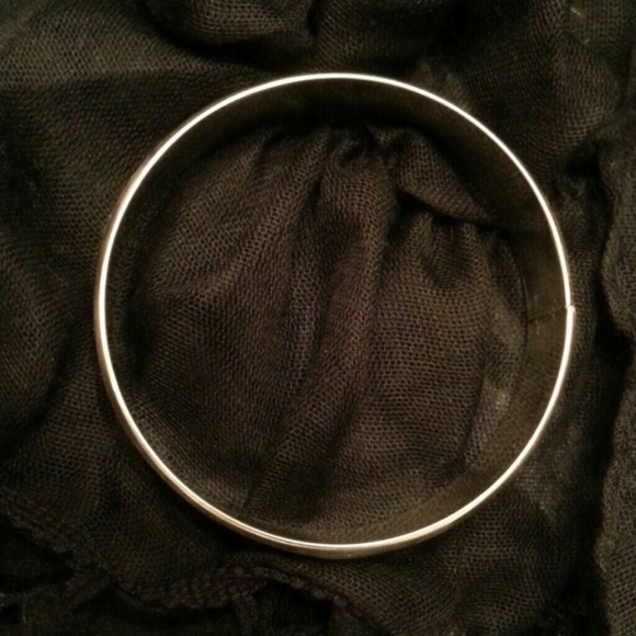 Shell Bangle - Picture 3 of 3