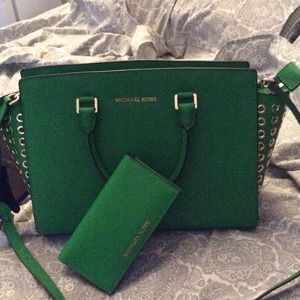 Gift #2 from hubby for Mother's Day!
