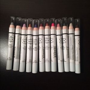 Nyx eyeshadow/eyeliner (new)