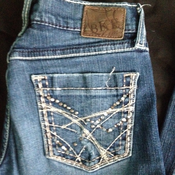 SOLD - Picture 3 of 4