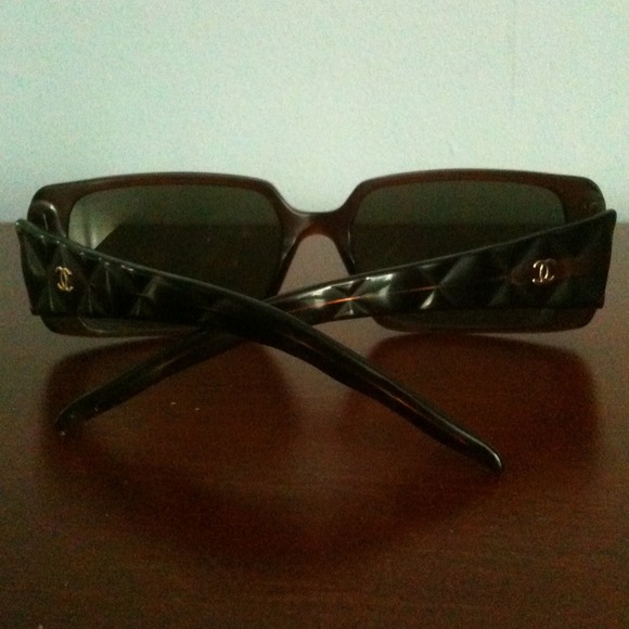 Dark brown quilted Chanel sunnies