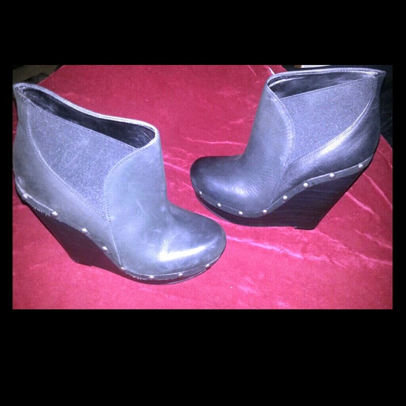 Jessica Simpson Platform Mules