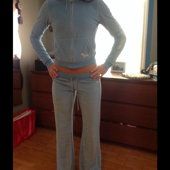 Light blue VS set