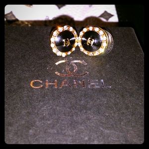 Pretty black and gold earrings(reduced!)