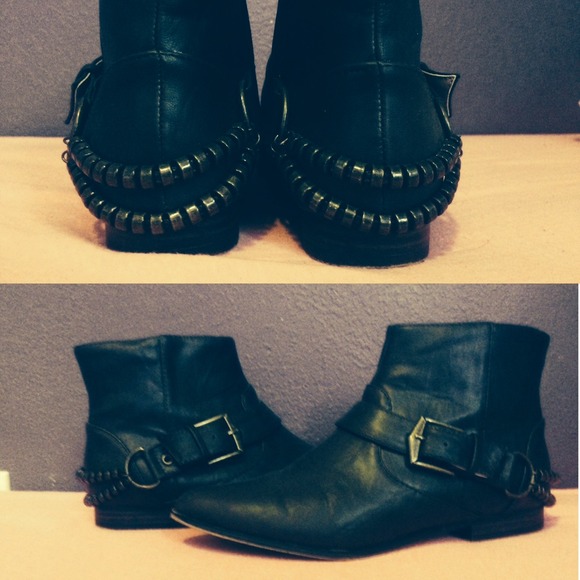 Forever 21 booties - Picture 1 of 1