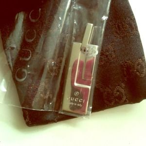 Gucci silver pendant, sealed in plastic