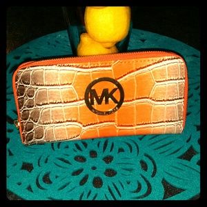 Pretty orange croc design wallet
