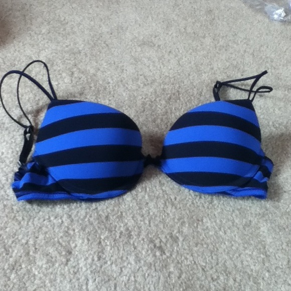 For Jenners! 32B Gilly Hicks Bra and Aerie