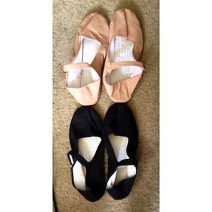 2 Pairs of Mary Jane Shoes Ballet Flats Black Nude
