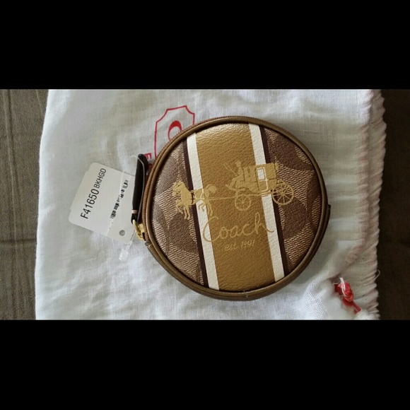Coach coin purse - Picture 1 of 4