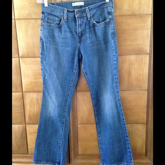 Levi's Pants😍