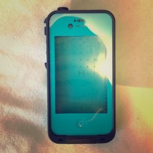 iPhone 4/4s Turquoise Lifeproof Case