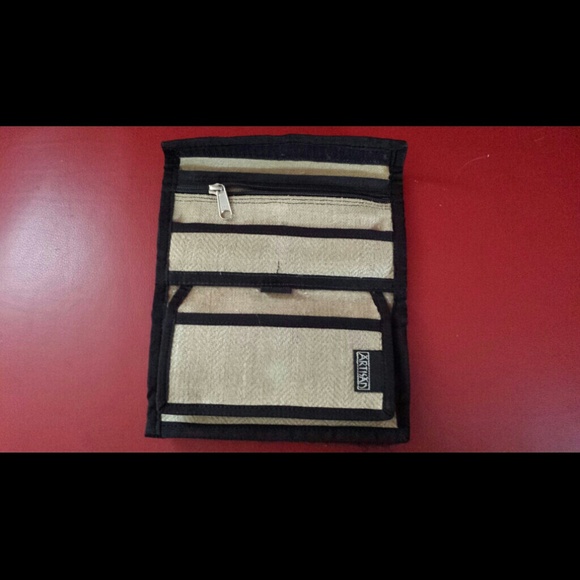 HEMP WALLET - Picture 3 of 4