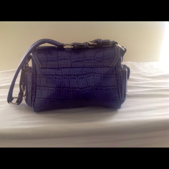 Designer Handbag - Picture 4 of 4