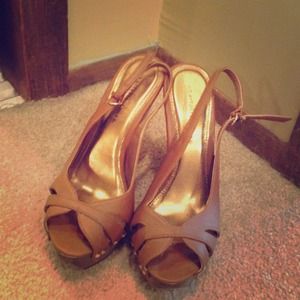 Platform studded brown leather heel