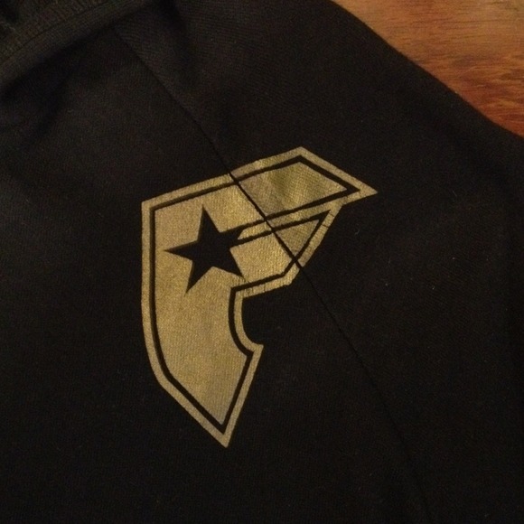 Black Famous Stars and Straps hoodie - Picture 2 of 3