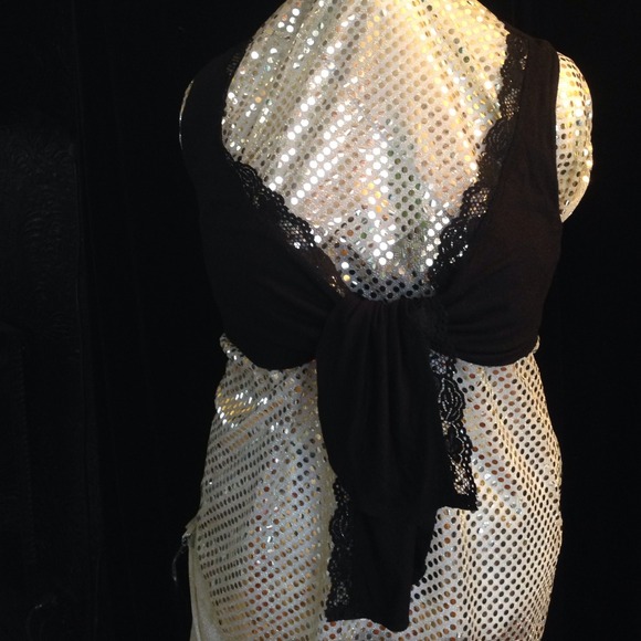 Lace trim Shorty Vest