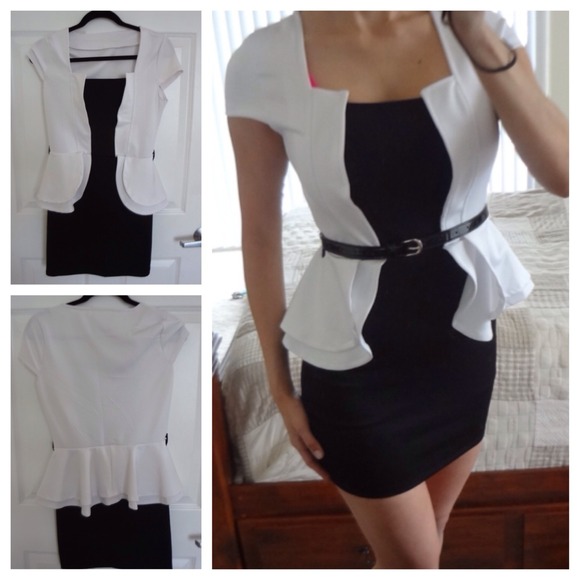 Dresses & Skirts - New black and white stretch dress
