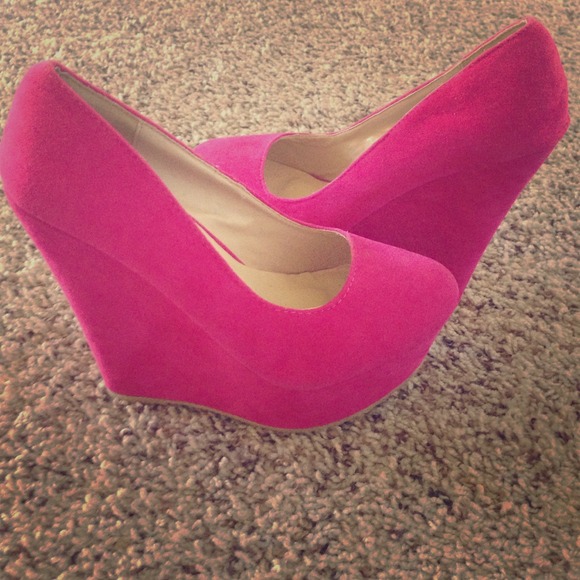 💗Hot Pink Wedges